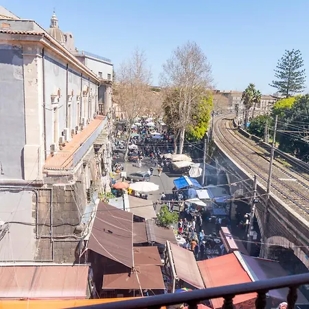 Sicily In Centro Pescheria 公寓 *